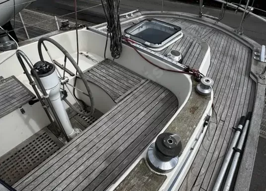 HALLBERG-RASSY - HALLBERG-RASSY 38 - 8