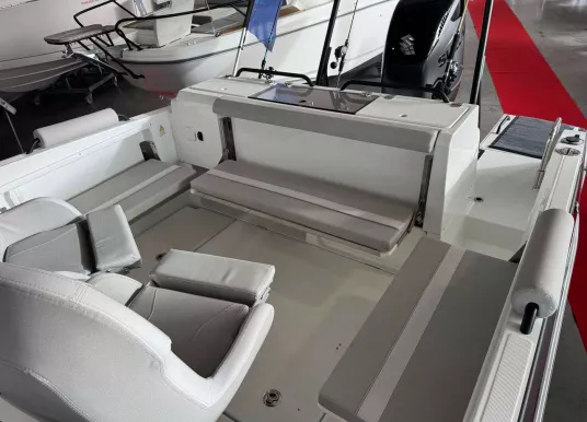 BENETEAU - FLYER 8 SPACEDECK - 8