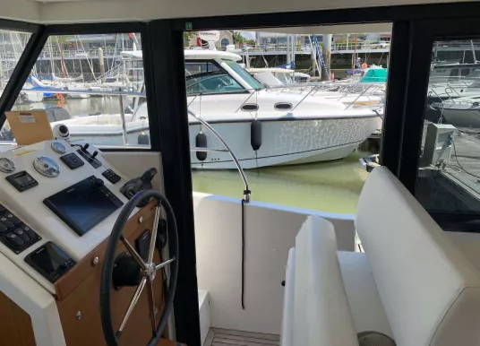 BENETEAU - SWIFT TRAWLER 30 - 13