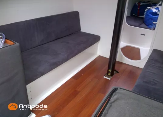 J COMPOSITES - J 111 - 5