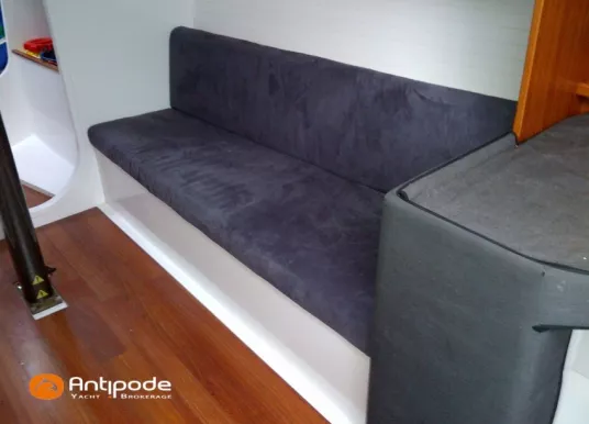 J COMPOSITES - J 111 - 6