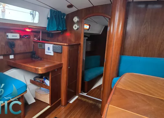 BENETEAU - OCEANIS 40 CC - 9