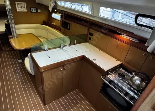 JEANNEAU - SUN ODYSSEY 36I - 11