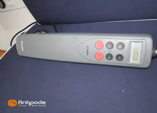 J COMPOSITES - J 100 - 18