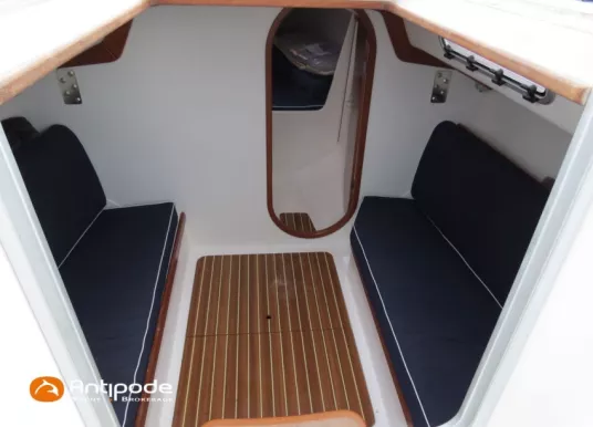 J COMPOSITES - J 100 - 6