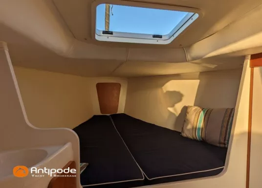 J COMPOSITES - J 100 - 7