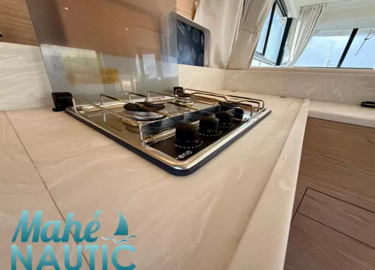 BENETEAU - SWIFT TRAWLER 41 FLY - 21