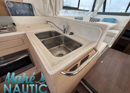 BENETEAU - SWIFT TRAWLER 41 FLY - 23