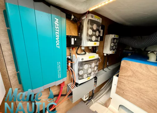 BENETEAU - SWIFT TRAWLER 41 FLY - 37