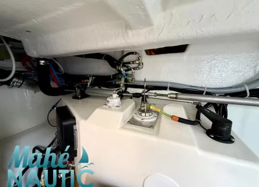 BENETEAU - SWIFT TRAWLER 41 FLY - 38