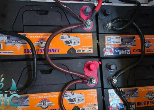 WAUQUIEZ - CENTURION 45 - 17