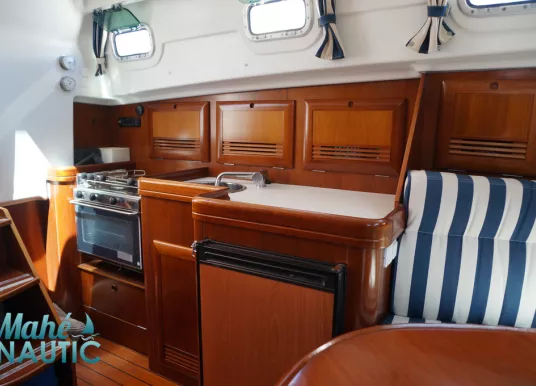 BENETEAU - OMBRINE 1001 - 8