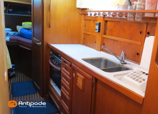 SILTALA YACHTS - NAUTICAT 331 - 16