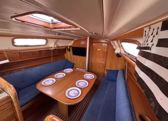 BAVARIA YACHTS - BAVARIA 30 CRUISER - 2