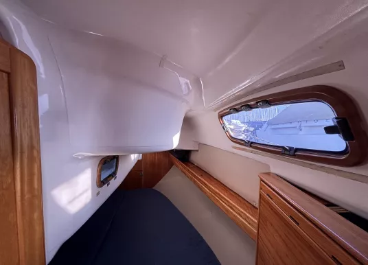 BAVARIA YACHTS - BAVARIA 30 CRUISER - 19