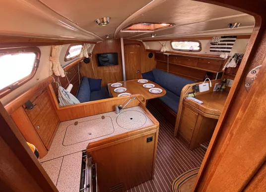 BAVARIA YACHTS - BAVARIA 30 CRUISER - 10