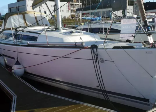 DUFOUR YACHTS - DUFOUR 380 - 2