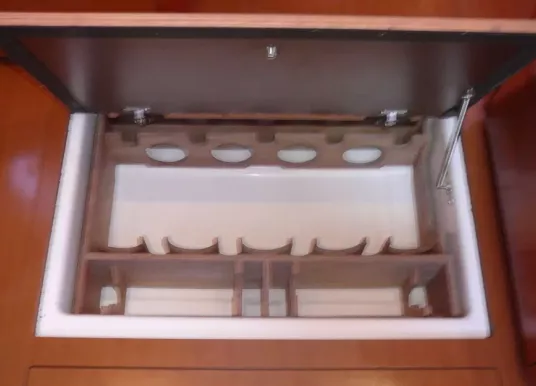 DUFOUR YACHTS - DUFOUR 380 - 23