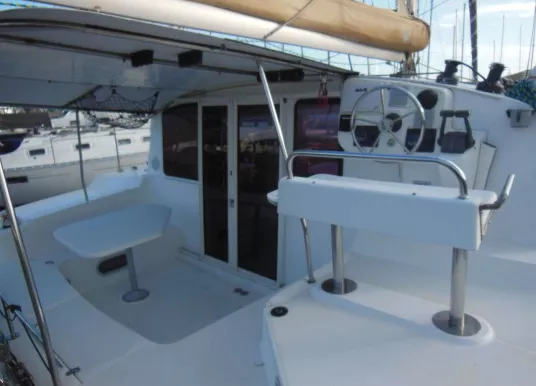 FOUNTAINE PAJOT - MAHE 36 - 3