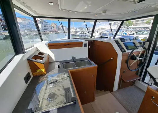BENETEAU - SWIFT TRAWLER 35 - 5