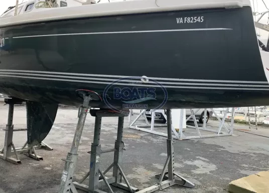 B2 MARINE - DJINN 7 - 9