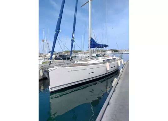 DUFOUR YACHTS - DUFOUR 445 - 10