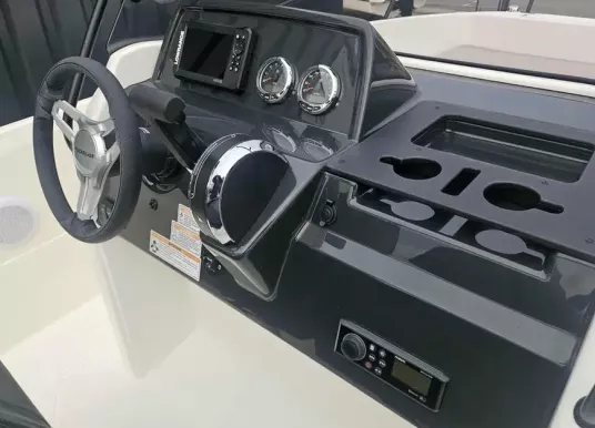 QUICKSILVER - ACTIV 605 OPEN - 3