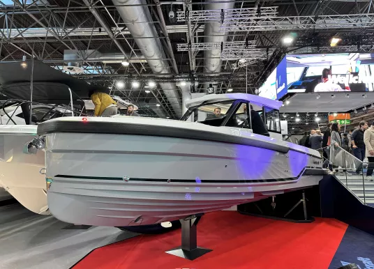 WELLCRAFT - WELLCRAFT 28 EXPLORER - 2