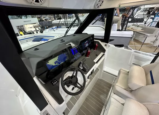 WELLCRAFT - WELLCRAFT 28 EXPLORER - 8