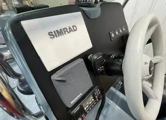 BOMBARD - SUNRIDER 700 - 11