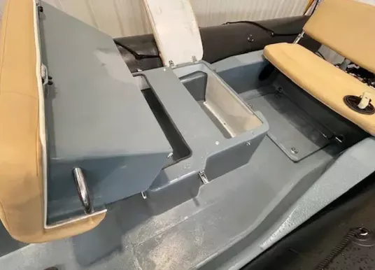 BOMBARD - SUNRIDER 700 - 12