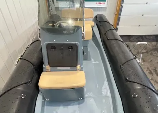 BOMBARD - SUNRIDER 700 - 5