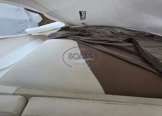 RINKER - 262 CAPTIVA CUDDY - 6