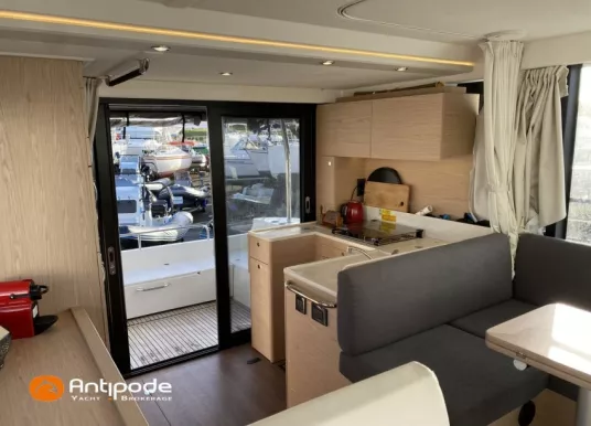 BENETEAU - SWIFT TRAWLER 41 FLY - 18