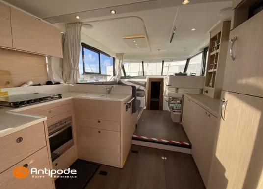 BENETEAU - SWIFT TRAWLER 41 FLY - 4