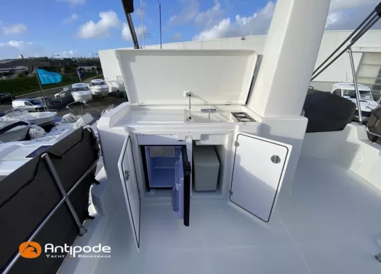 BENETEAU - SWIFT TRAWLER 41 FLY - 32