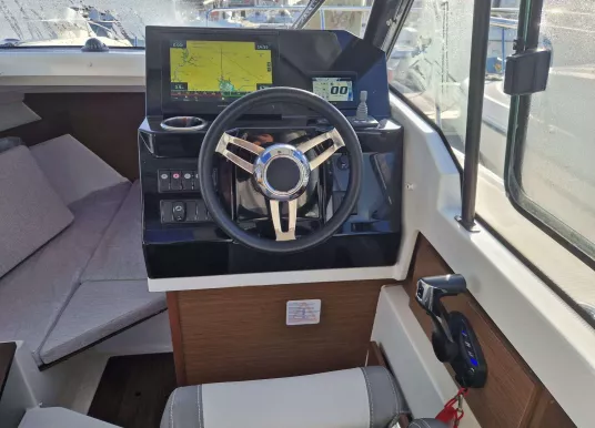 JEANNEAU - MERRY FISHER 795 - 14