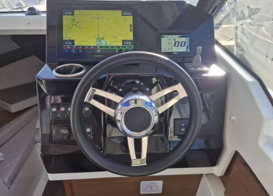 JEANNEAU - MERRY FISHER 795 - 4