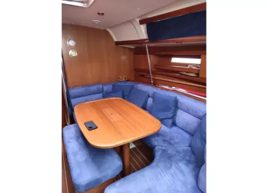 DUFOUR YACHTS - DUFOUR 365 - 13