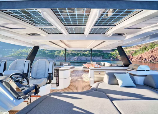 FOUNTAINE PAJOT - POWER 80 - 21