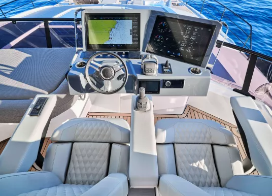 FOUNTAINE PAJOT - POWER 80 - 23