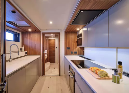 FOUNTAINE PAJOT - POWER 80 - 28