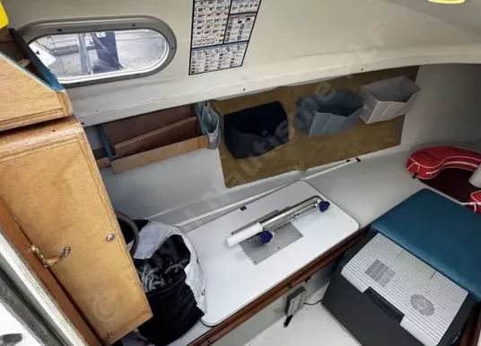 ESPACE VAG - IKONE 6 - 19