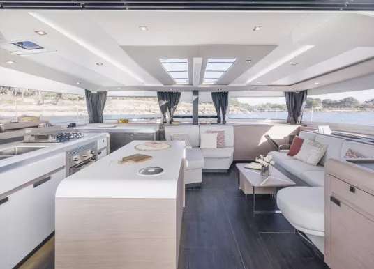 FOUNTAINE PAJOT - AURA 51 - 19