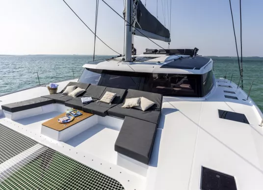 FOUNTAINE PAJOT - AURA 51 - 10