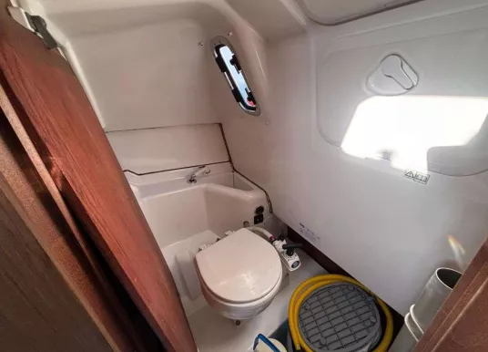 BENETEAU - FLYER 7.7 SUNDECK - 8