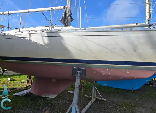 BENETEAU - FIRST 325 - 13