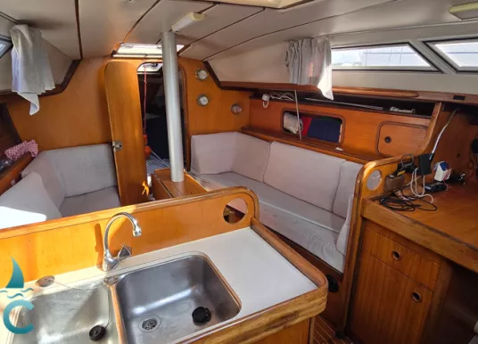 BENETEAU - FIRST 325 - 6