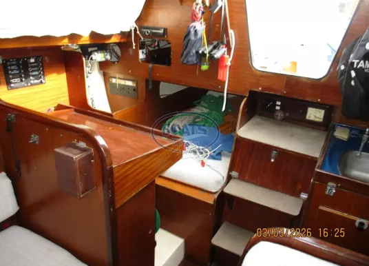 DUFOUR YACHTS - DUFOUR 3800 - 11