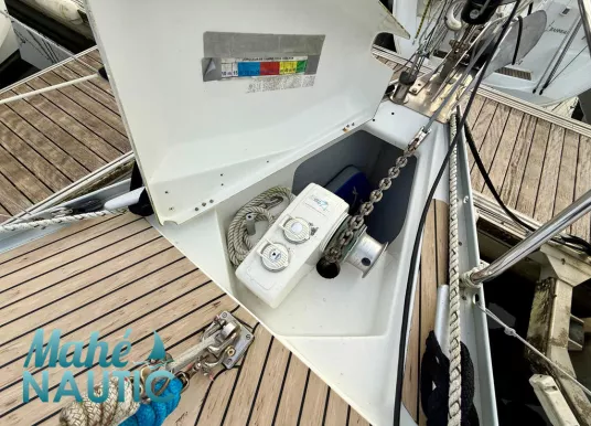 BENETEAU - OCEANIS 393 - 12